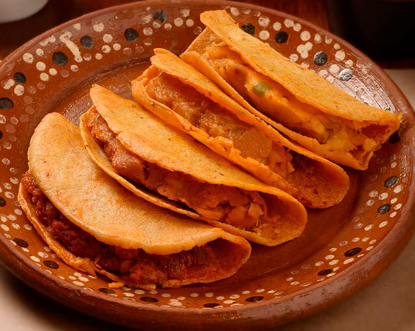 Tacos de Canasta